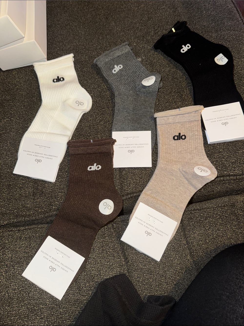 ALO Yoga Womens NWT Crew Socks - White, Gray, Black, Brown, Tan